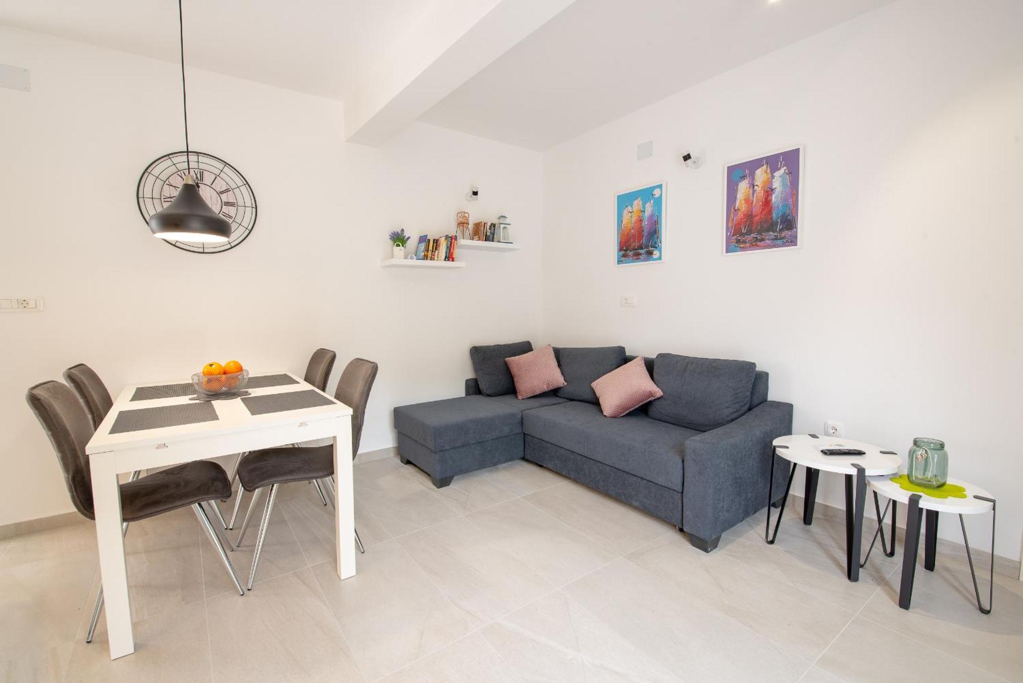 Casa Ol'Bol - Modern Apartment With Seaview And Private Large Backyard Exterior photo
