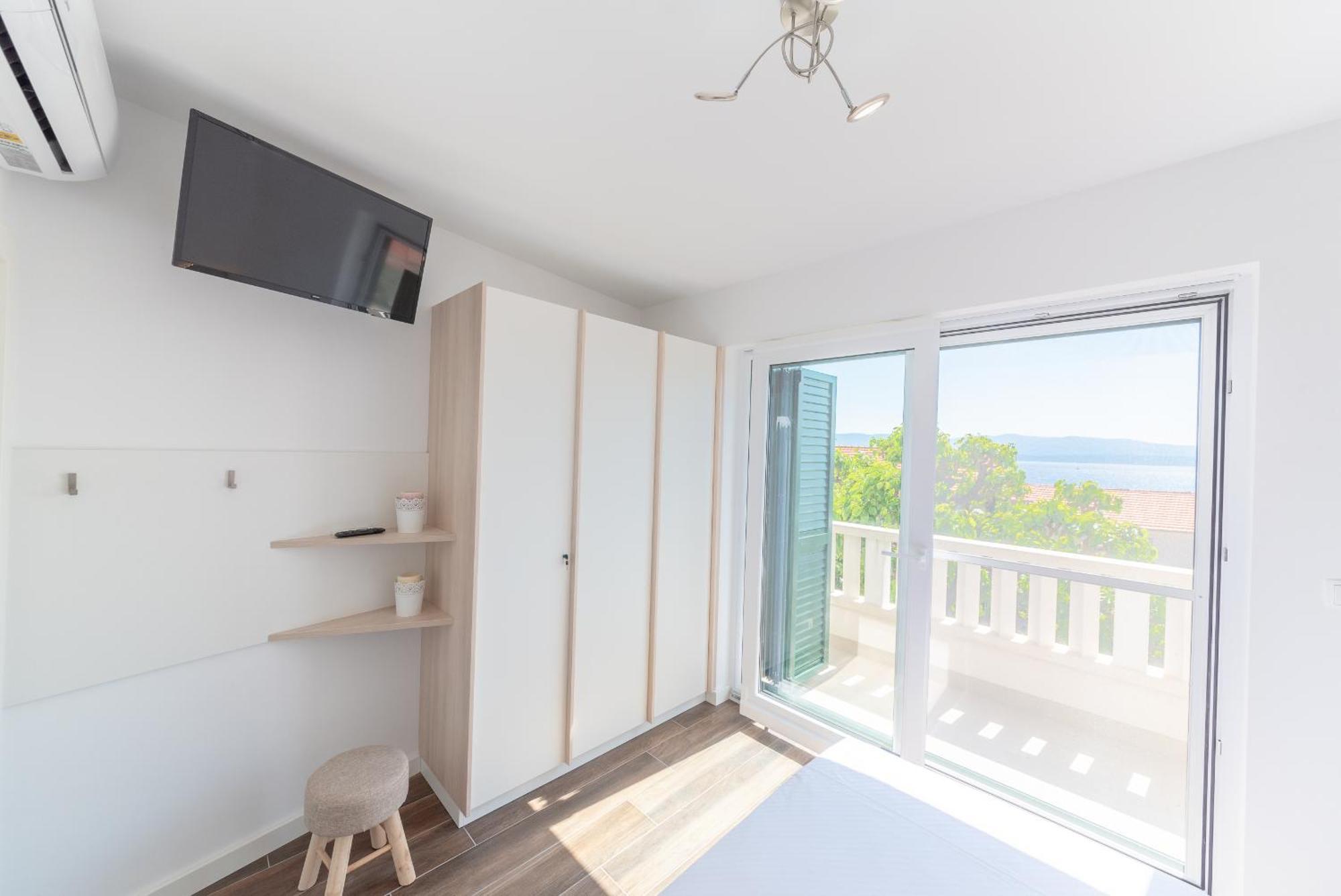 Casa Ol'Bol - Modern Apartment With Seaview And Private Large Backyard Exterior photo