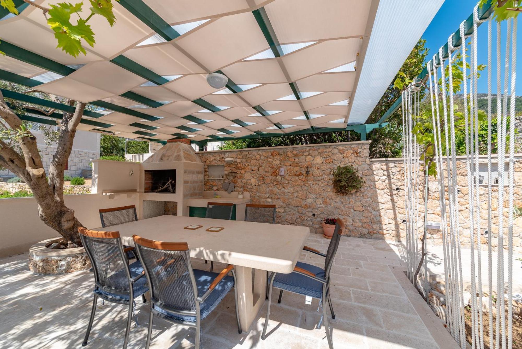 Casa Ol'Bol - Modern Apartment With Seaview And Private Large Backyard Exterior photo